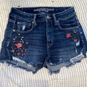 Embroidered high rise shorts
